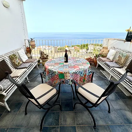 Apartment Terrazza D'amuri Santa Caterina